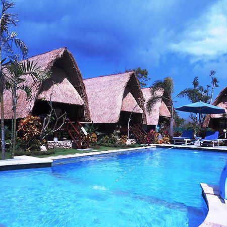 Harta Lembongan Villas Exterior photo