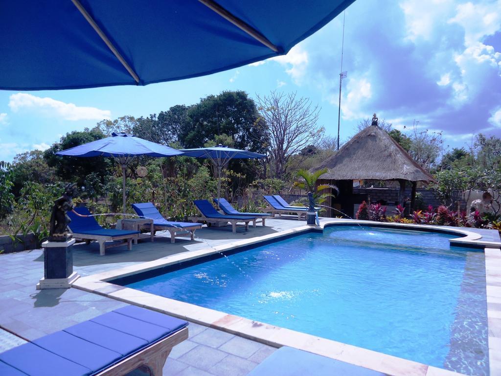 Harta Lembongan Villas Exterior photo