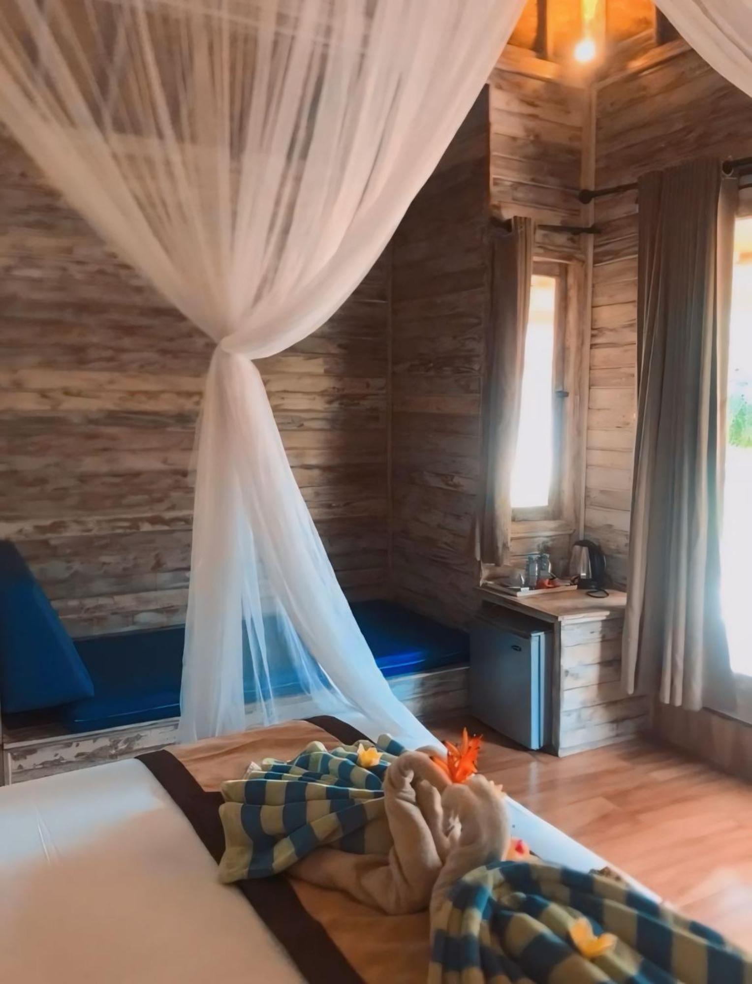Harta Lembongan Villas Nusa Lembongan  Exterior photo