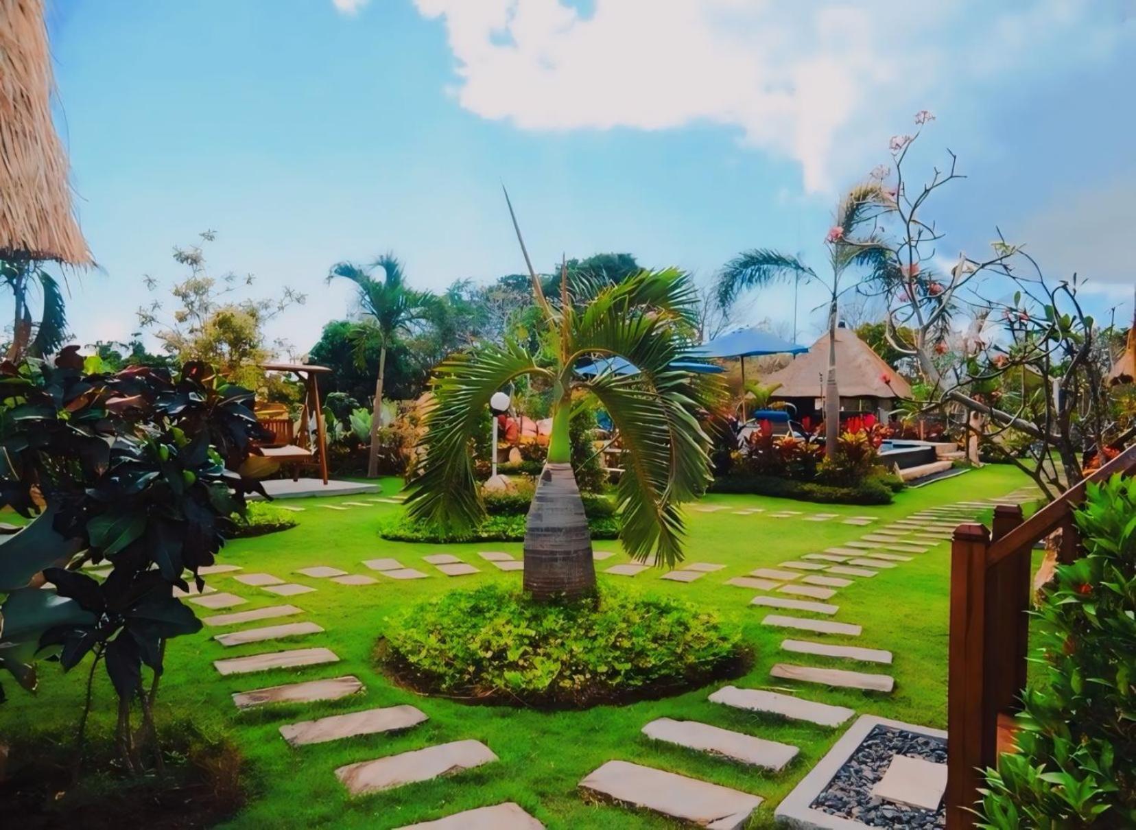 Harta Lembongan Villas Exterior photo